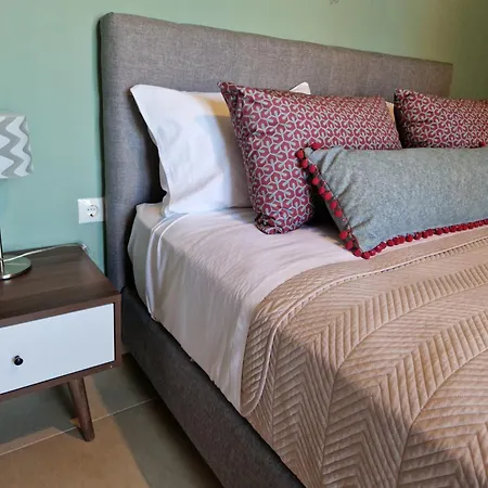 K For Kefalonia * Karavomylos